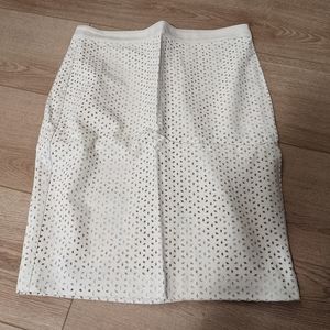 Ann Taylor White Faux Leather Laser Cut Skirt